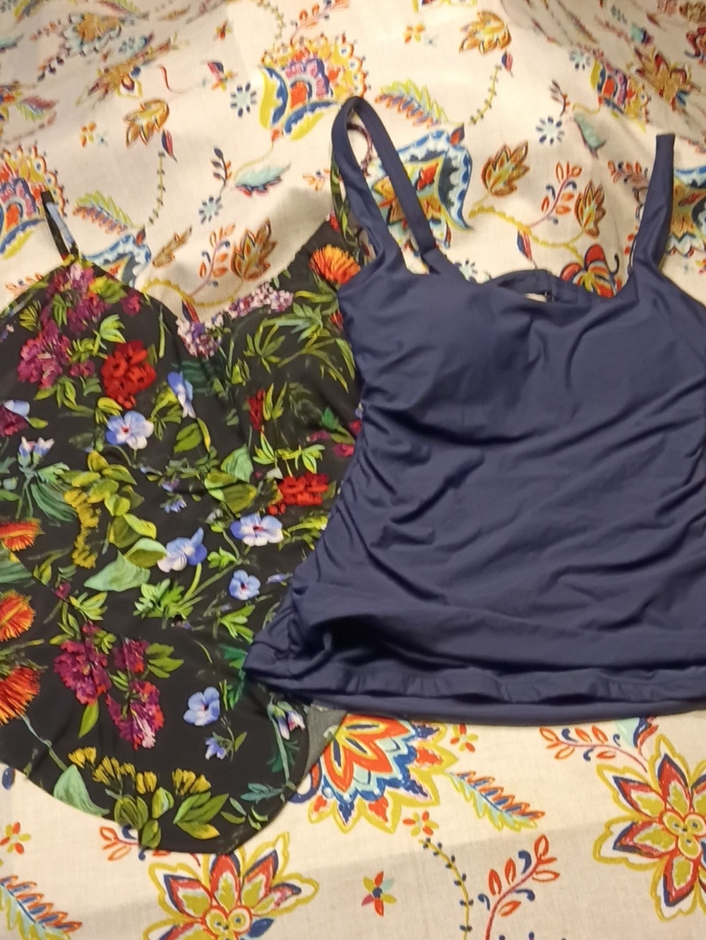 Athleta Tankini Top Lot L/XL